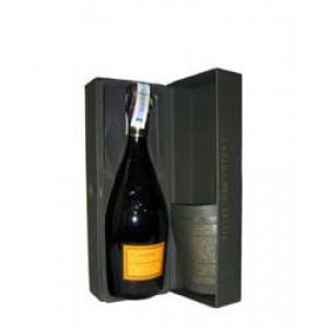 Игристое вино Veuve Clicquot_la Grange 1998 год Вдова Клико Ла Гранд Дам